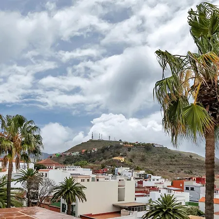 Atico La Laguna Apartment *